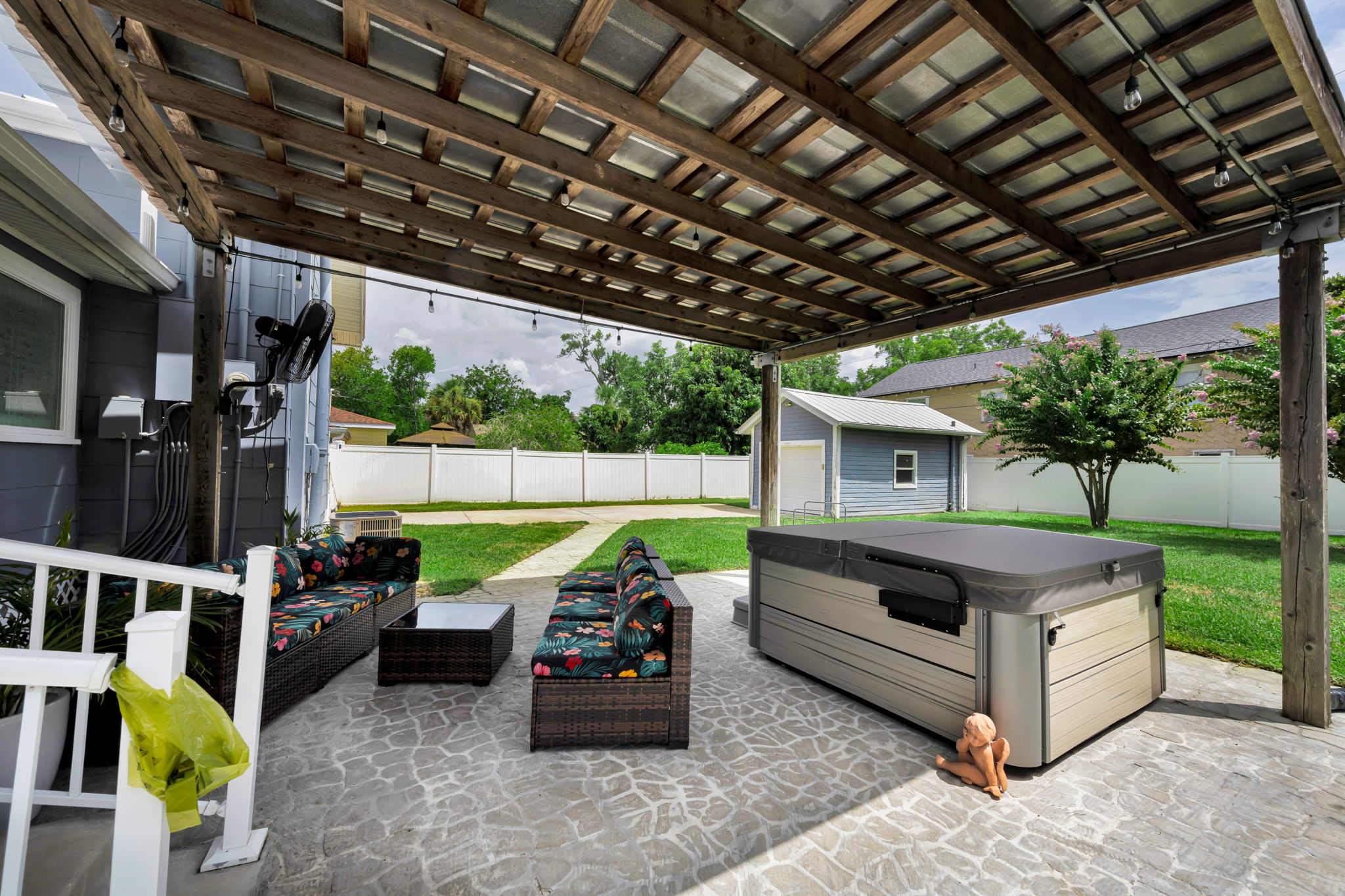 Patio 1
