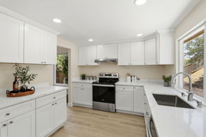 016_F8_3421 Myersly Ct