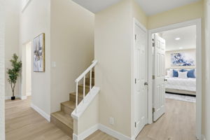 020_F8_3421 Myersly Ct