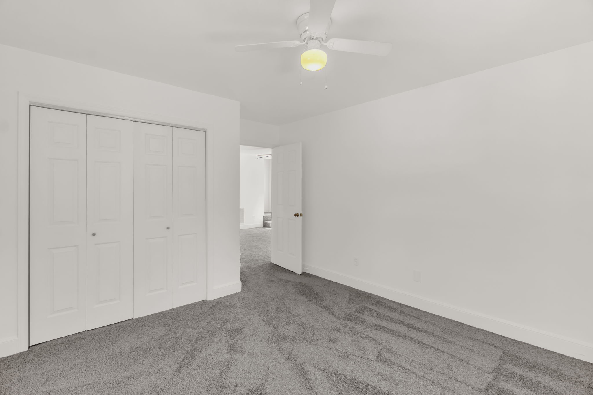 3423 Summit Ave-31