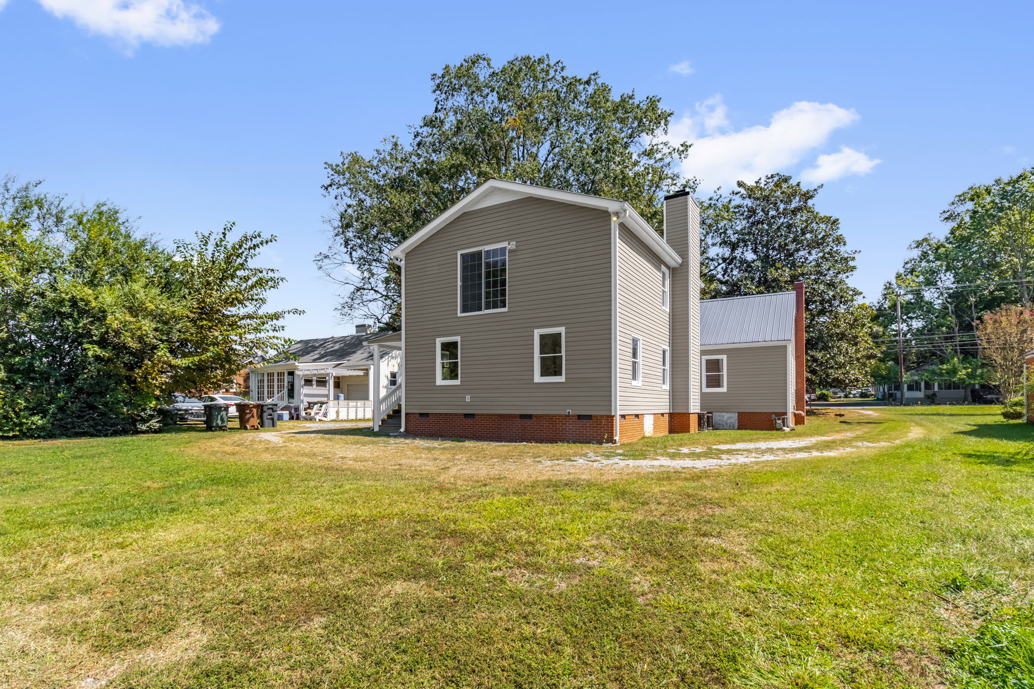 3423 Summit Ave-37