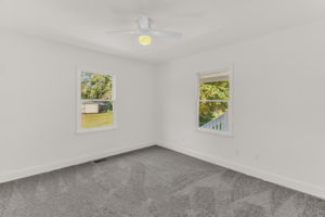 3423 Summit Ave-30