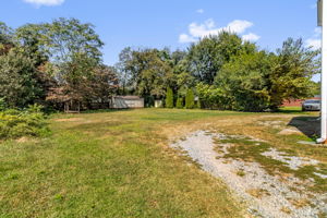 3423 Summit Ave-35