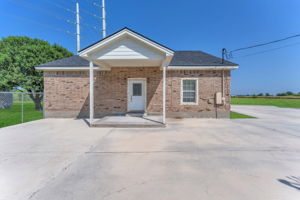  Photo 43
