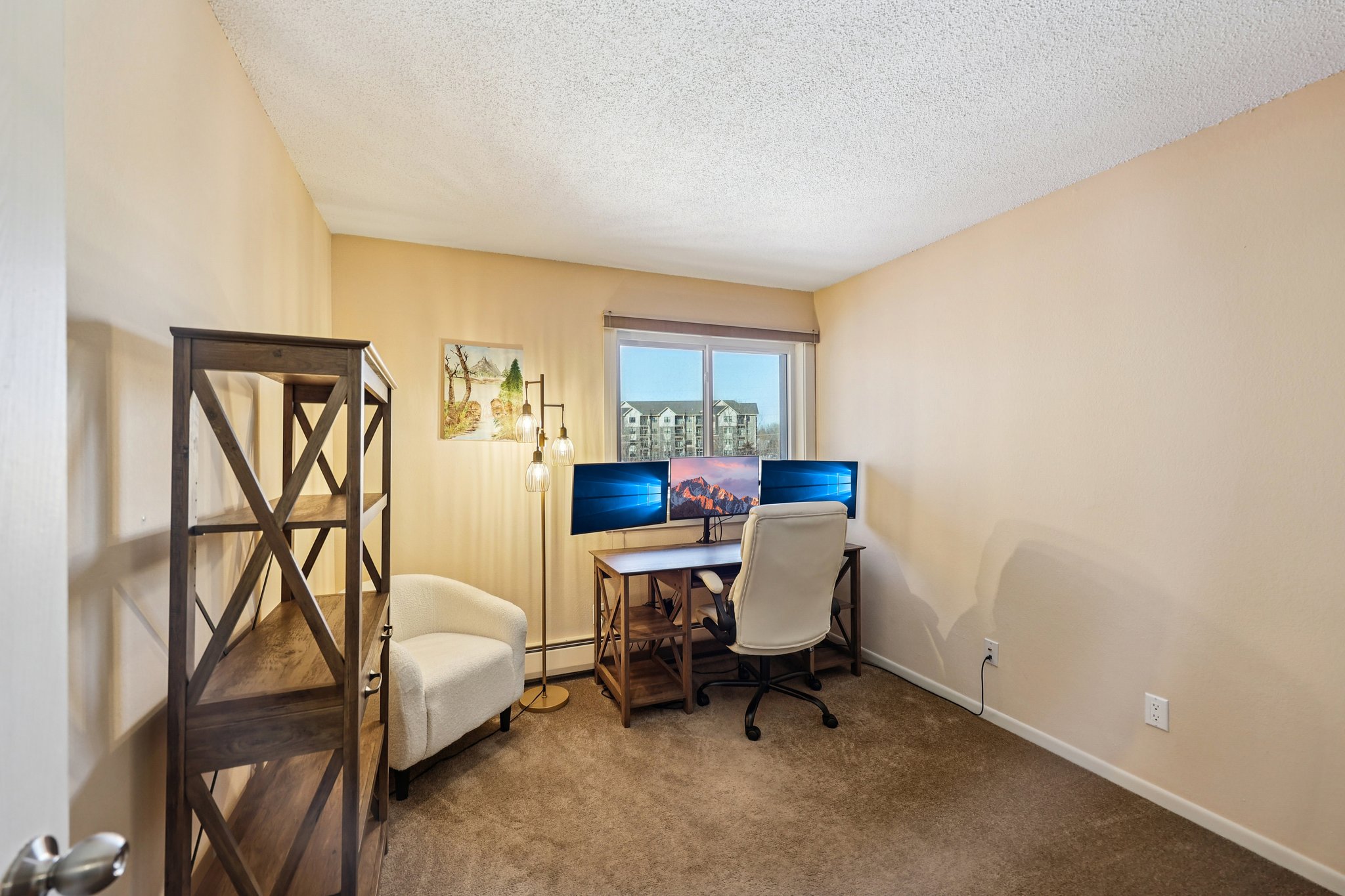 Golfview Dr 216-S0702-024.jpg