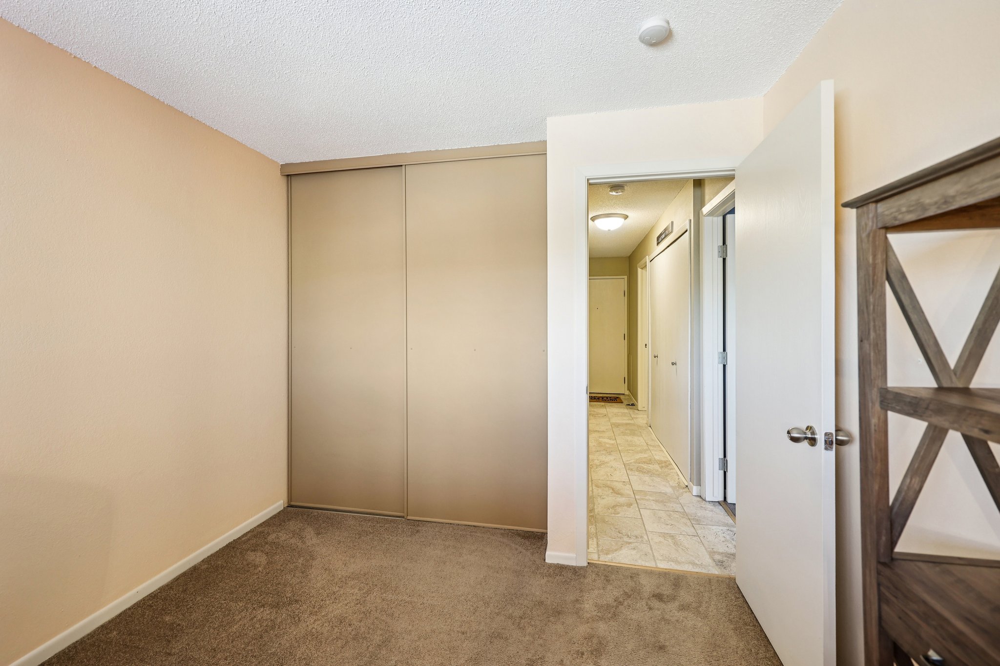 Golfview Dr 216-S0702-026.jpg