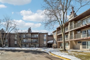 Golfview Dr 216-S0702-003.jpg