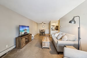 Golfview Dr 216-S0702-010.jpg