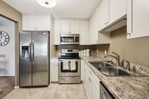 Golfview Dr 216-S0702-016.jpg