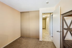 Golfview Dr 216-S0702-026.jpg