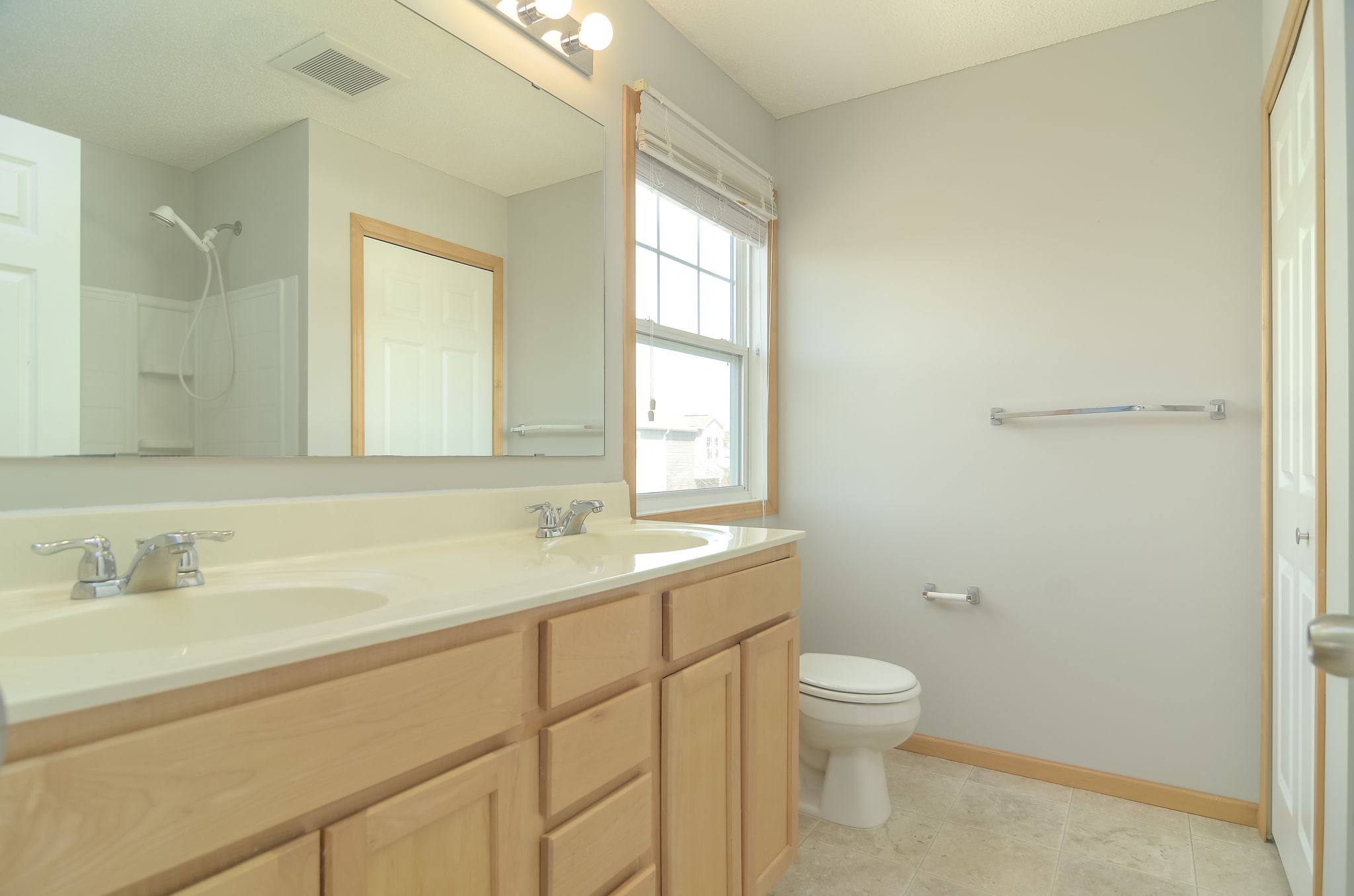  3425 Hazel Trail #A,, Woodbury MN, MN 55129, US Photo 36