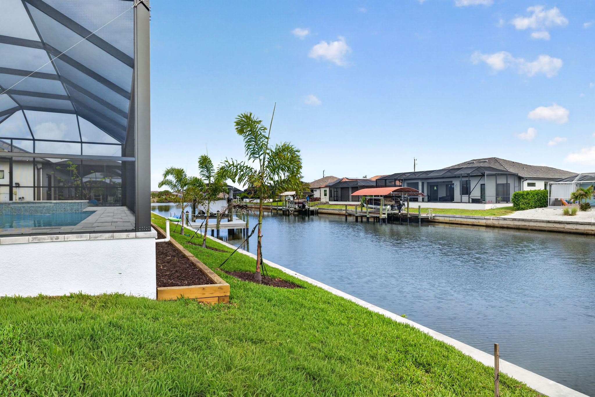 Dock 2 of 2