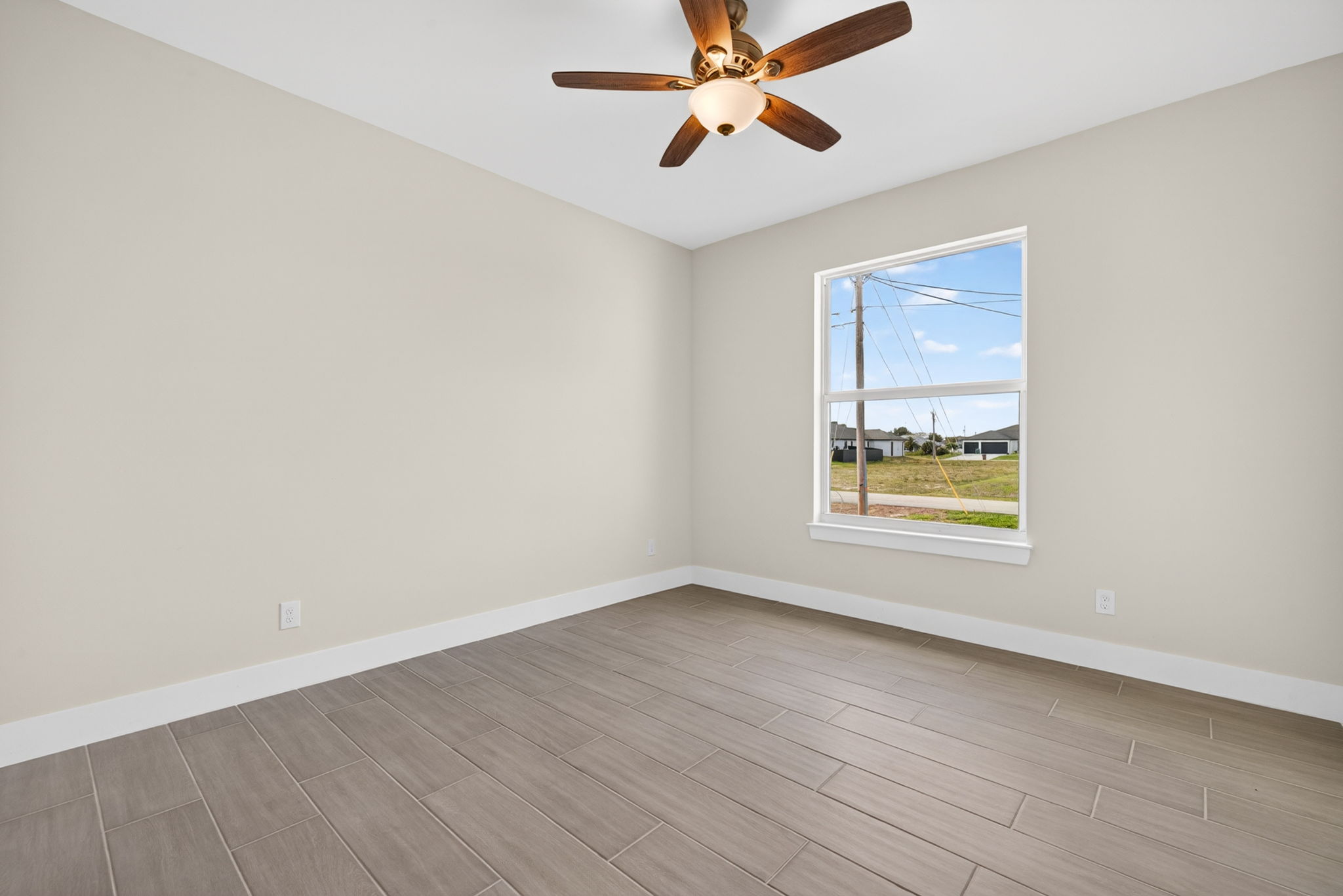 Guest Bedroom 1