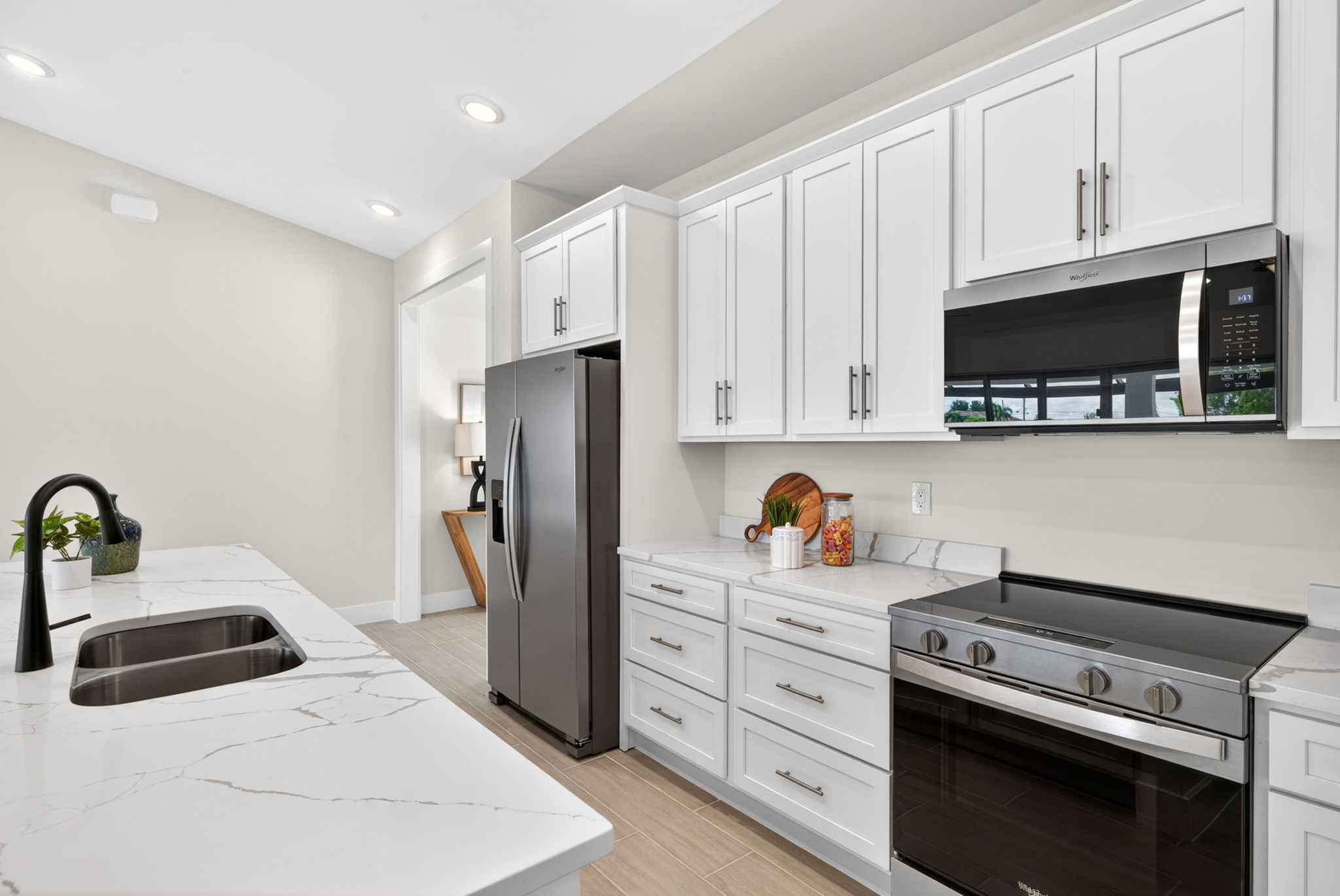 Kitchen 1 of 3
