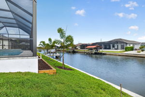 Dock 2 of 2