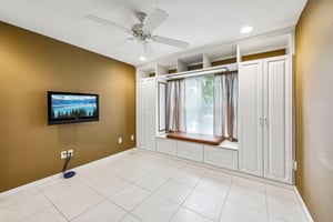Sterling St-S0708-020.jpg