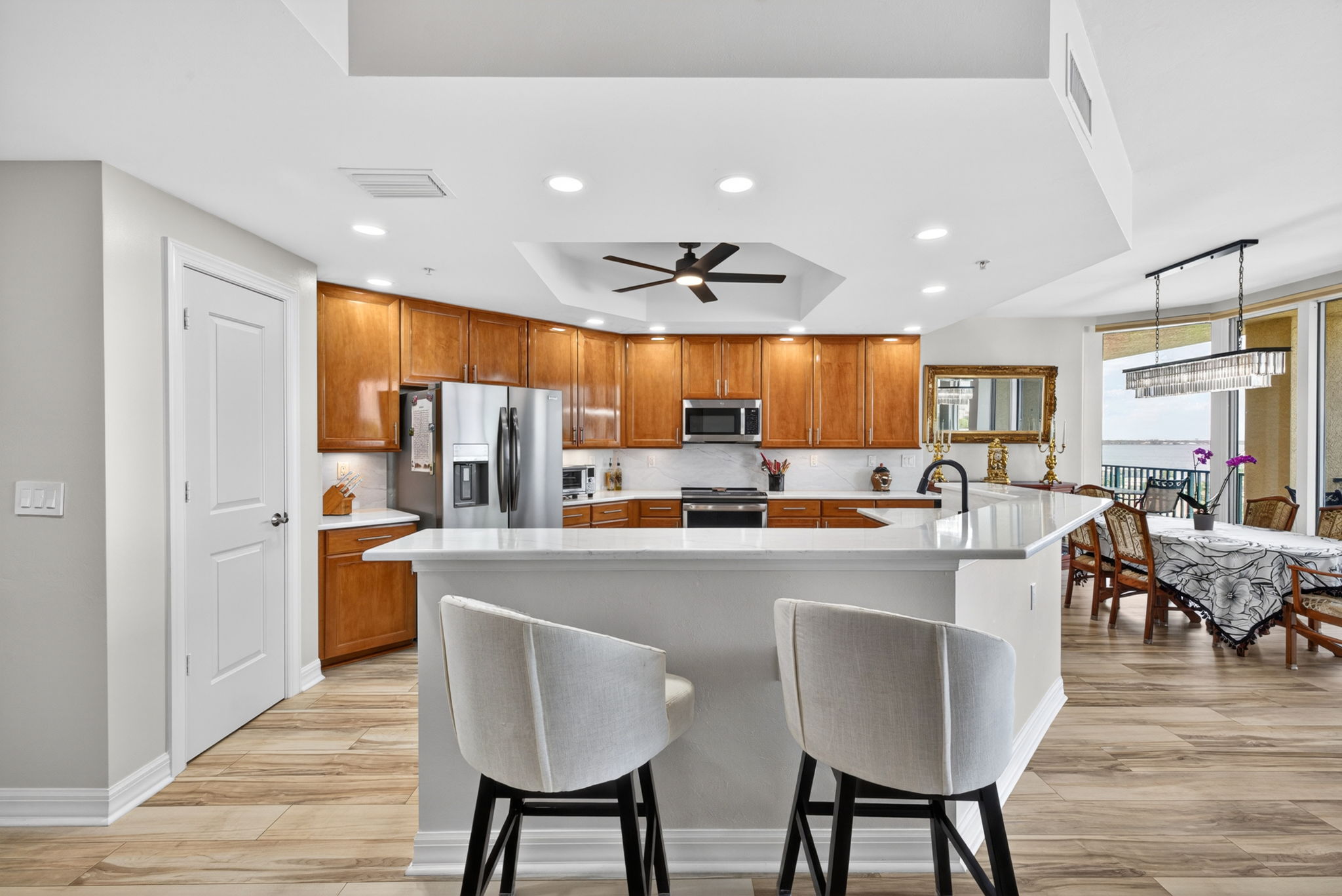 Breakfast Bar