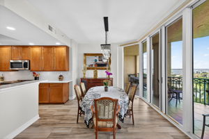 Dining Room 1 of 3