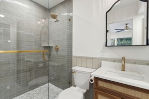 seamless glass shower doors...