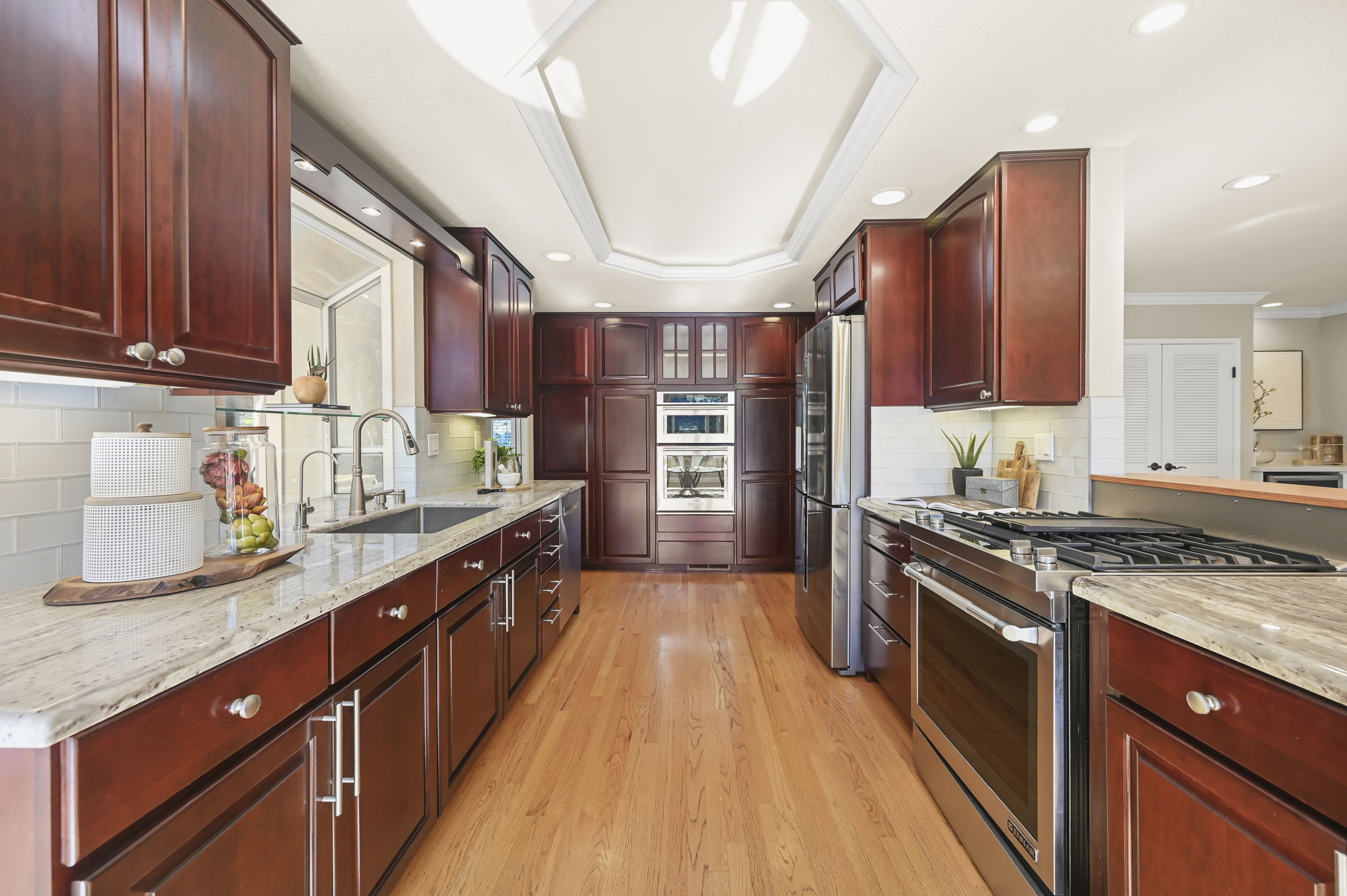 A spacious kitchen to nourish and entertain