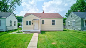 Photo 48
