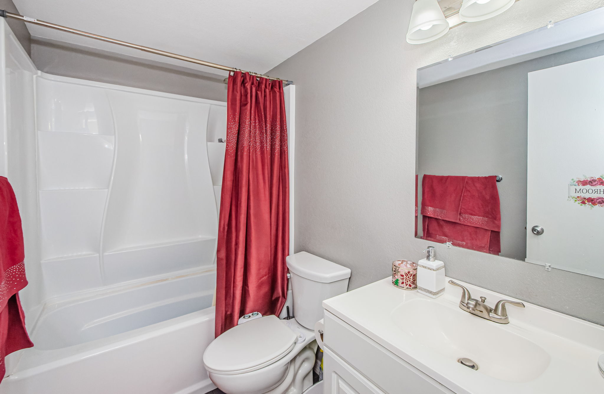 Bathroom 1A-2