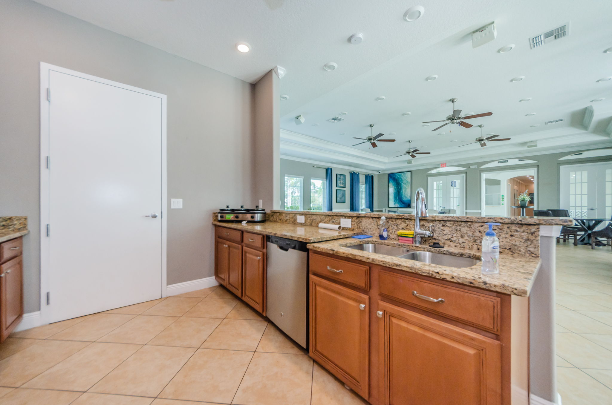 17-Clubhouse Kitchen
