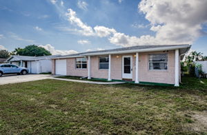 Front Exterior 1C-2