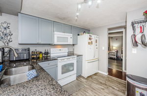 Kitchen 1B-2