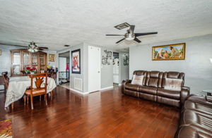 Living Room 1C-2