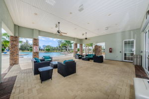 22-Lanai