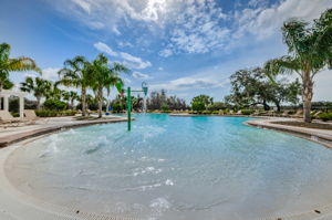 41-Splash Pool