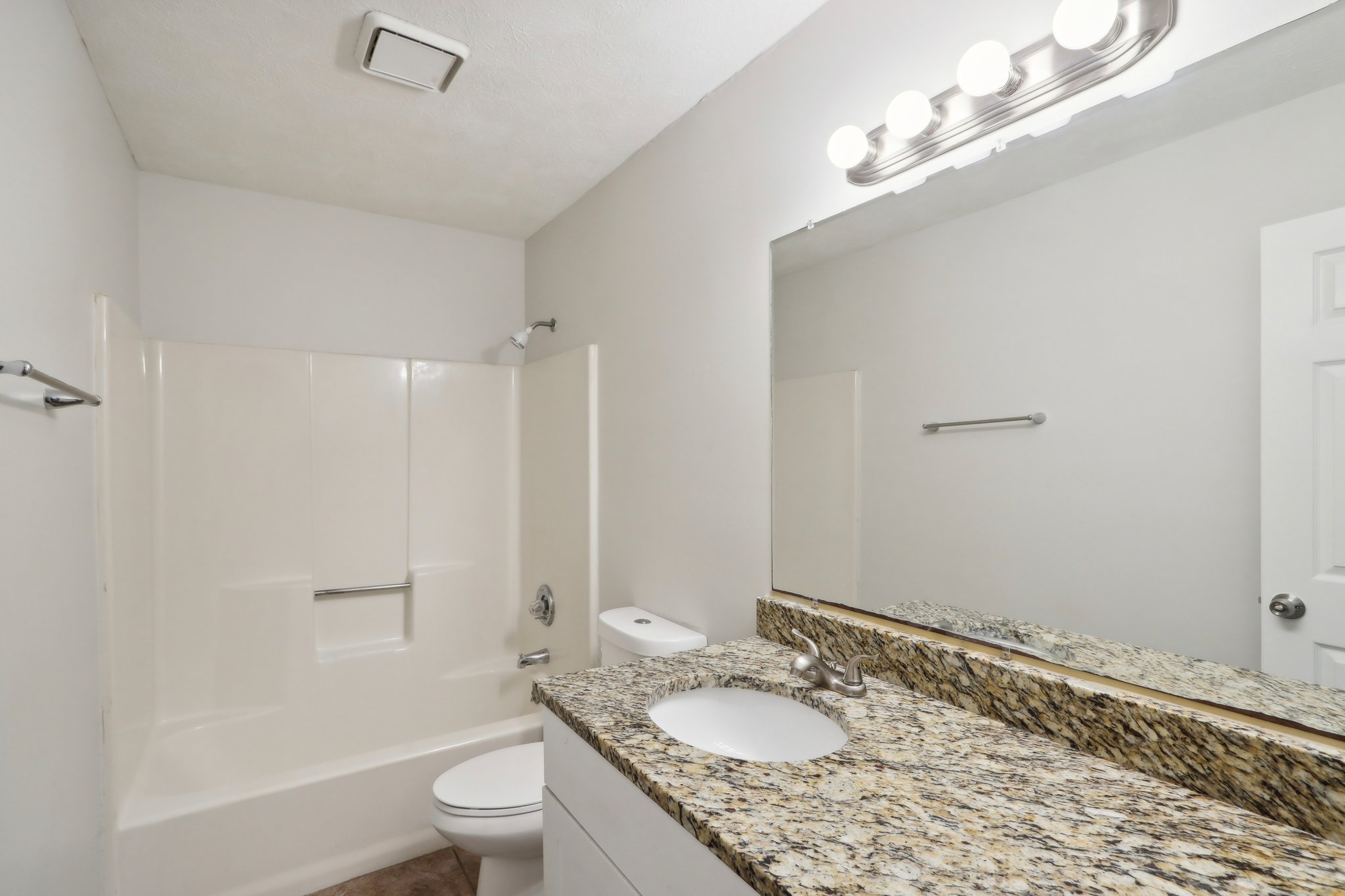 W 48th St-017.jpg