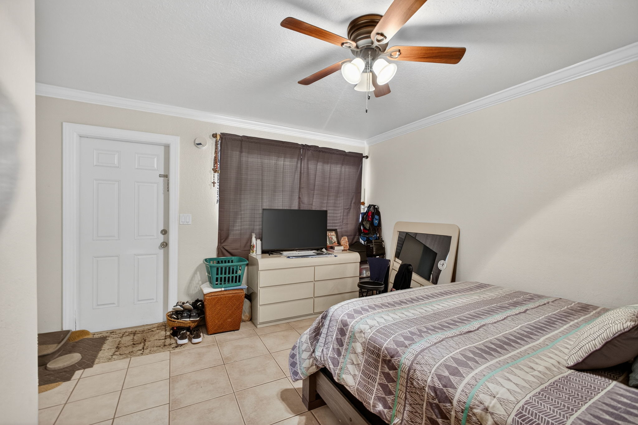  Photo 41