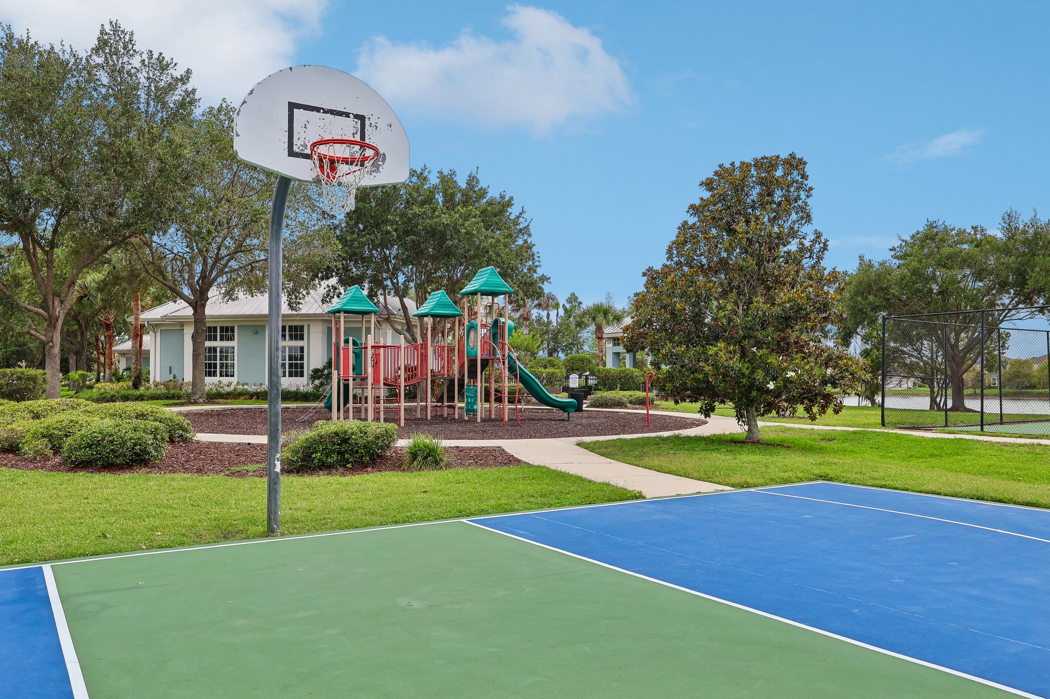 Blue Cypress Dr-0206-913.jpg