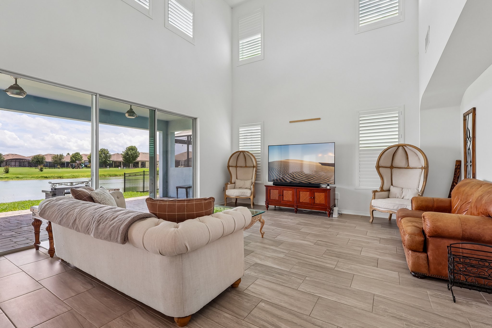 Blue Cypress Dr-S0206-011.jpg