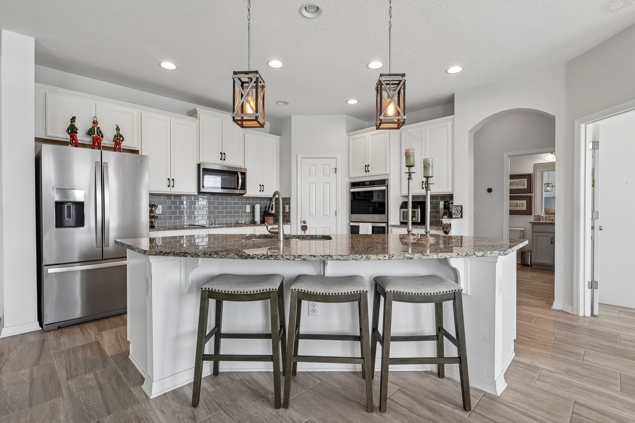 Blue Cypress Dr-S0206-013.jpg