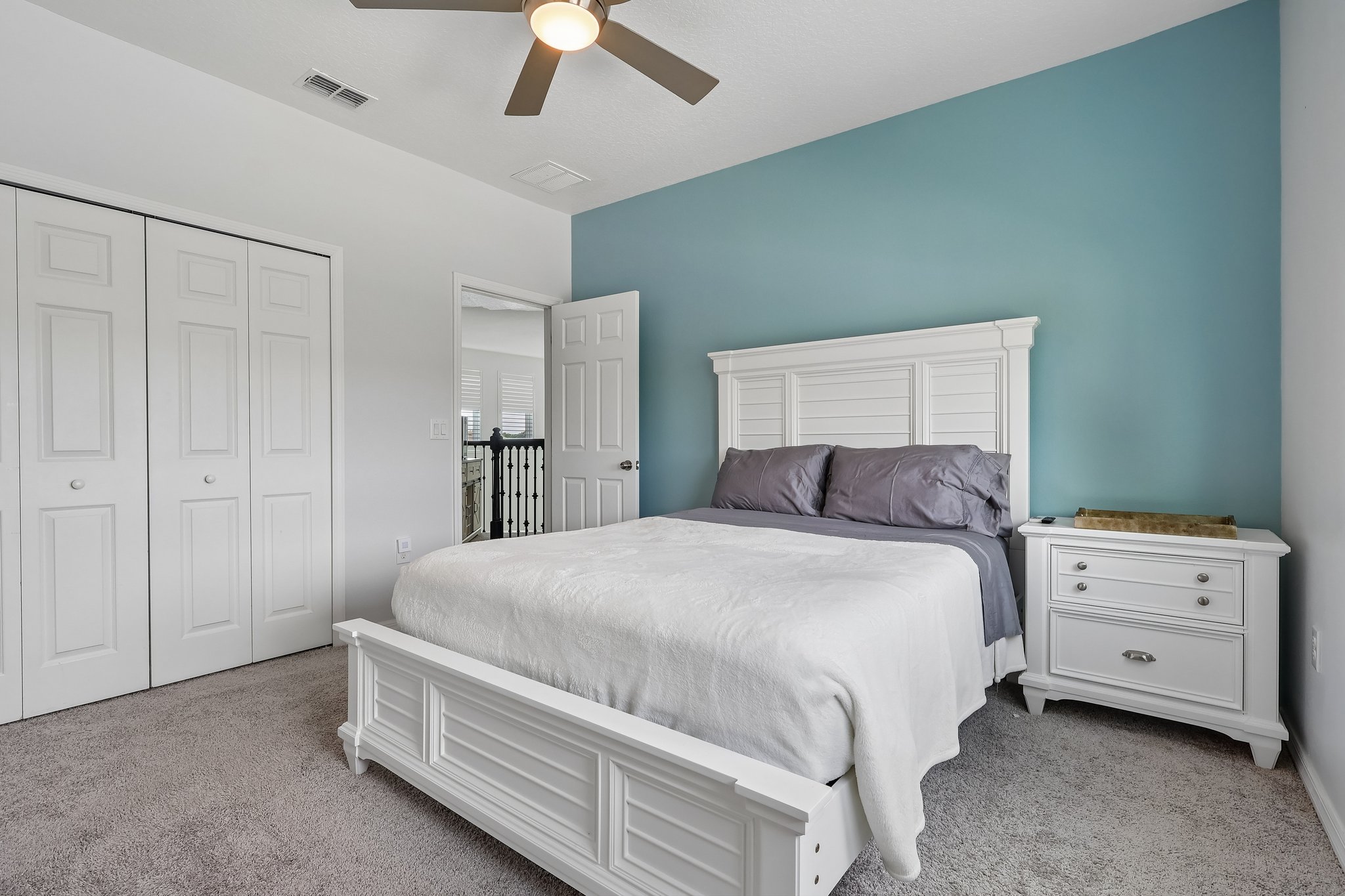 Blue Cypress Dr-S0206-039.jpg