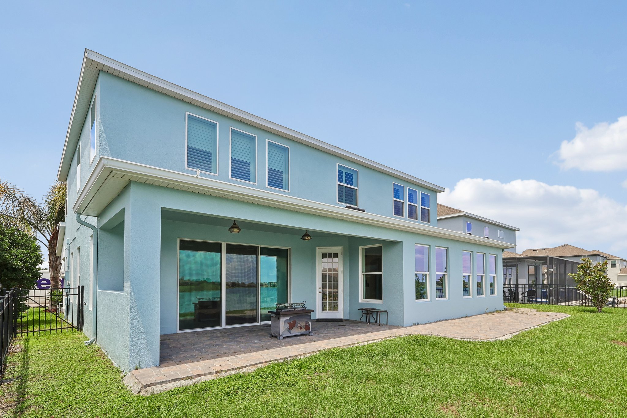 Blue Cypress Dr-S0206-056.jpg