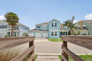 Blue Cypress Dr-S0206-004.jpg