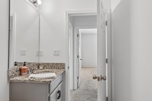 Blue Cypress Dr-S0206-036.jpg