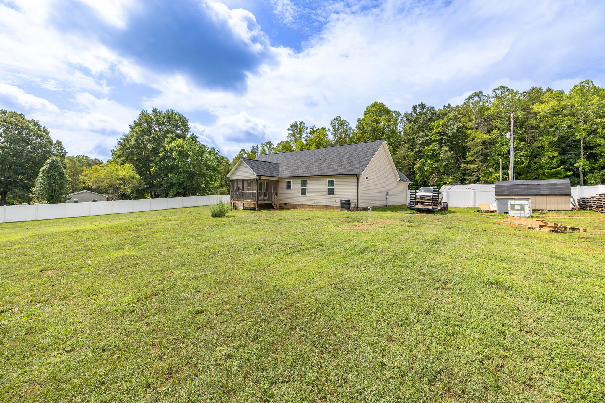 343 Gideon Church Rd-29