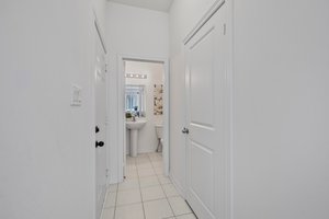  Photo 37