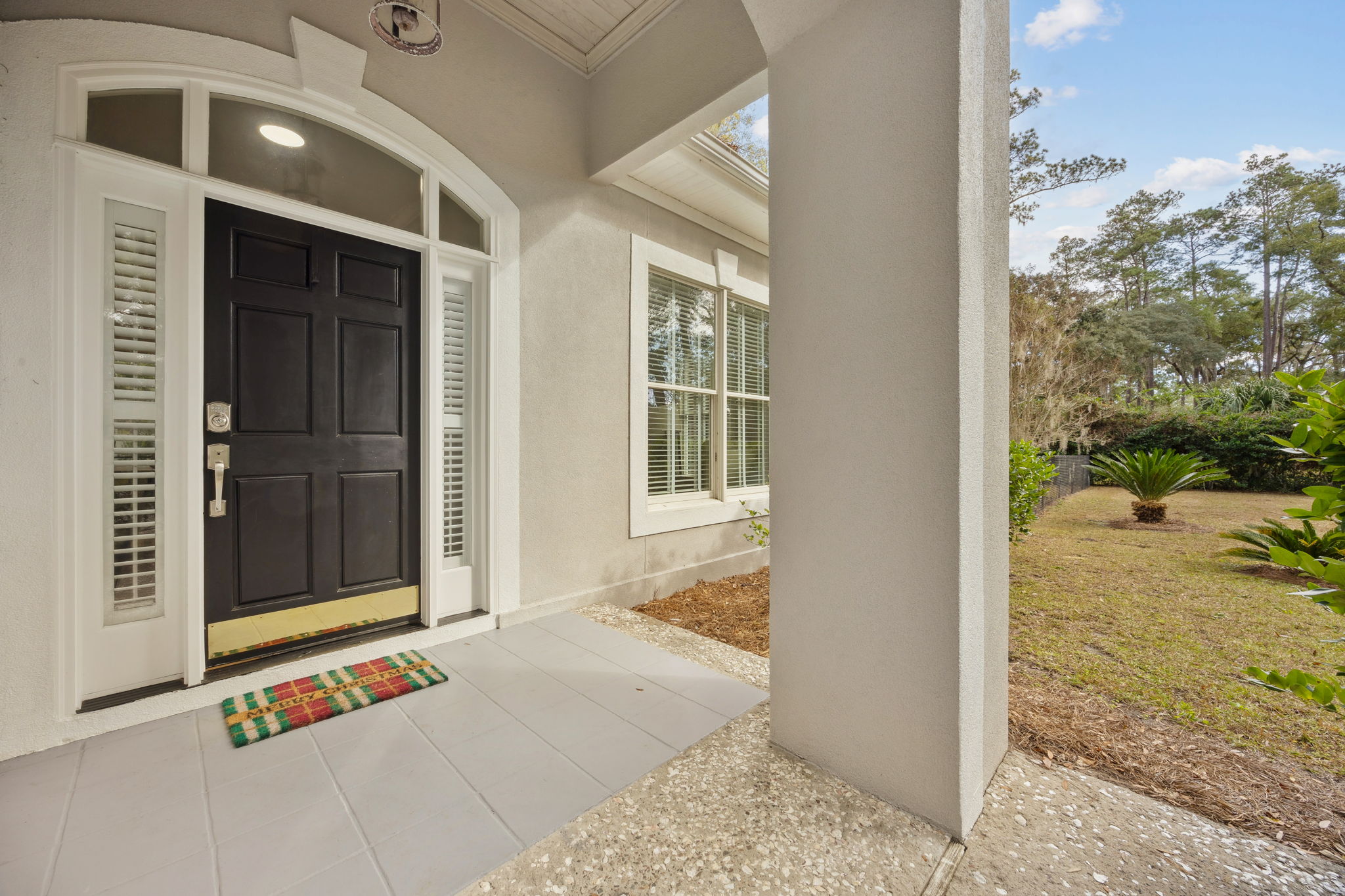 Front Entry Detail