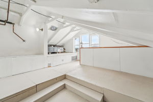 Valley St-1206-042