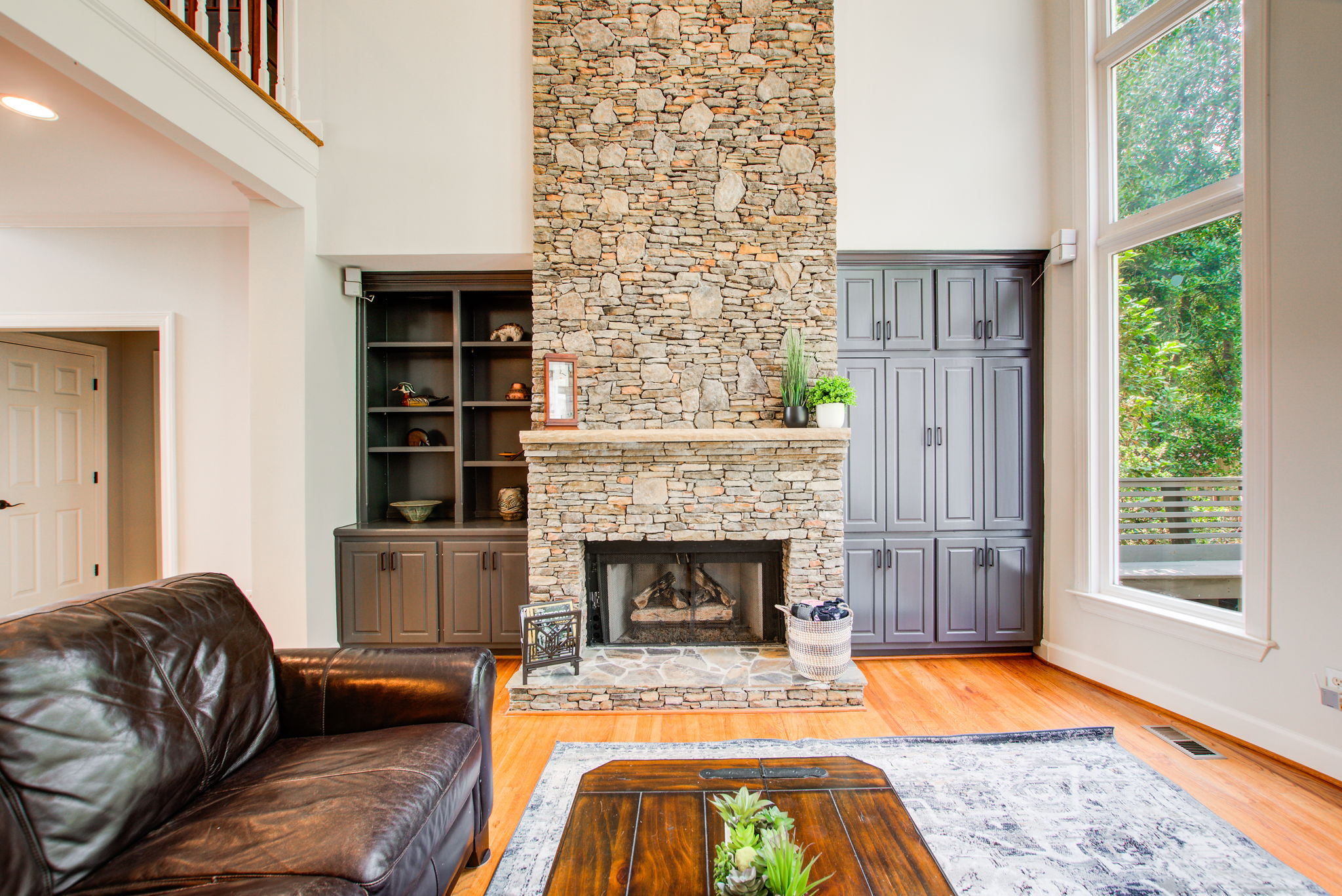 11 Living Room A Fireplace Detail