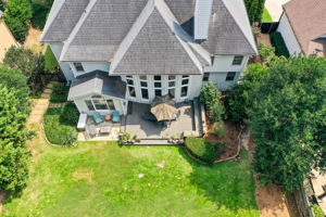 41 Aerial Exterior Rear w Yard