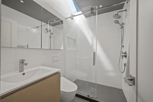  Photo 35