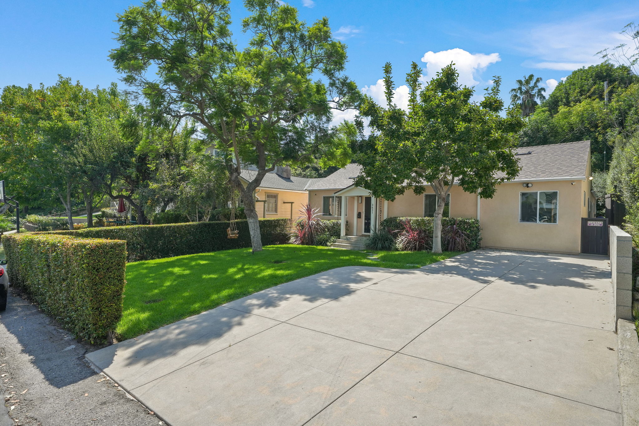 3431 Greenfield Ave, Los Angeles, CA 90034