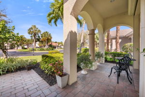 Front Outdoor Sitting Area